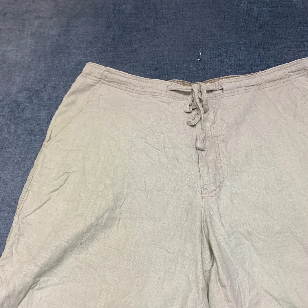 Dockers Premium Board Shorts Mens 36 Beige Drawstring Flat Front Relaxed Fit